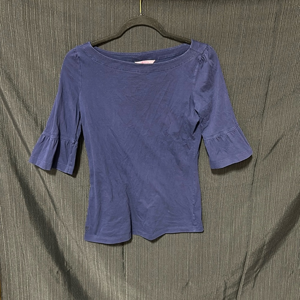 Lilly Pulitzer Blue top w/flare sleeves‎ / Size S / V-5